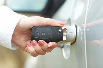 Damaged Car Door Locks? Get Fast Repairs, 24/7!